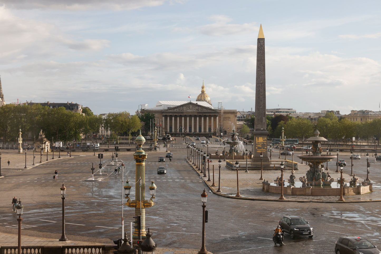 LOUVRE WALKING TOUR- 39€